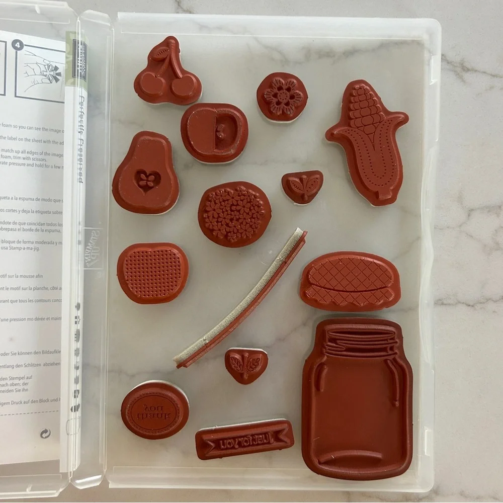 Stampin Up Perfectly Preserved and Cannery Set Framelits‎ Bundle